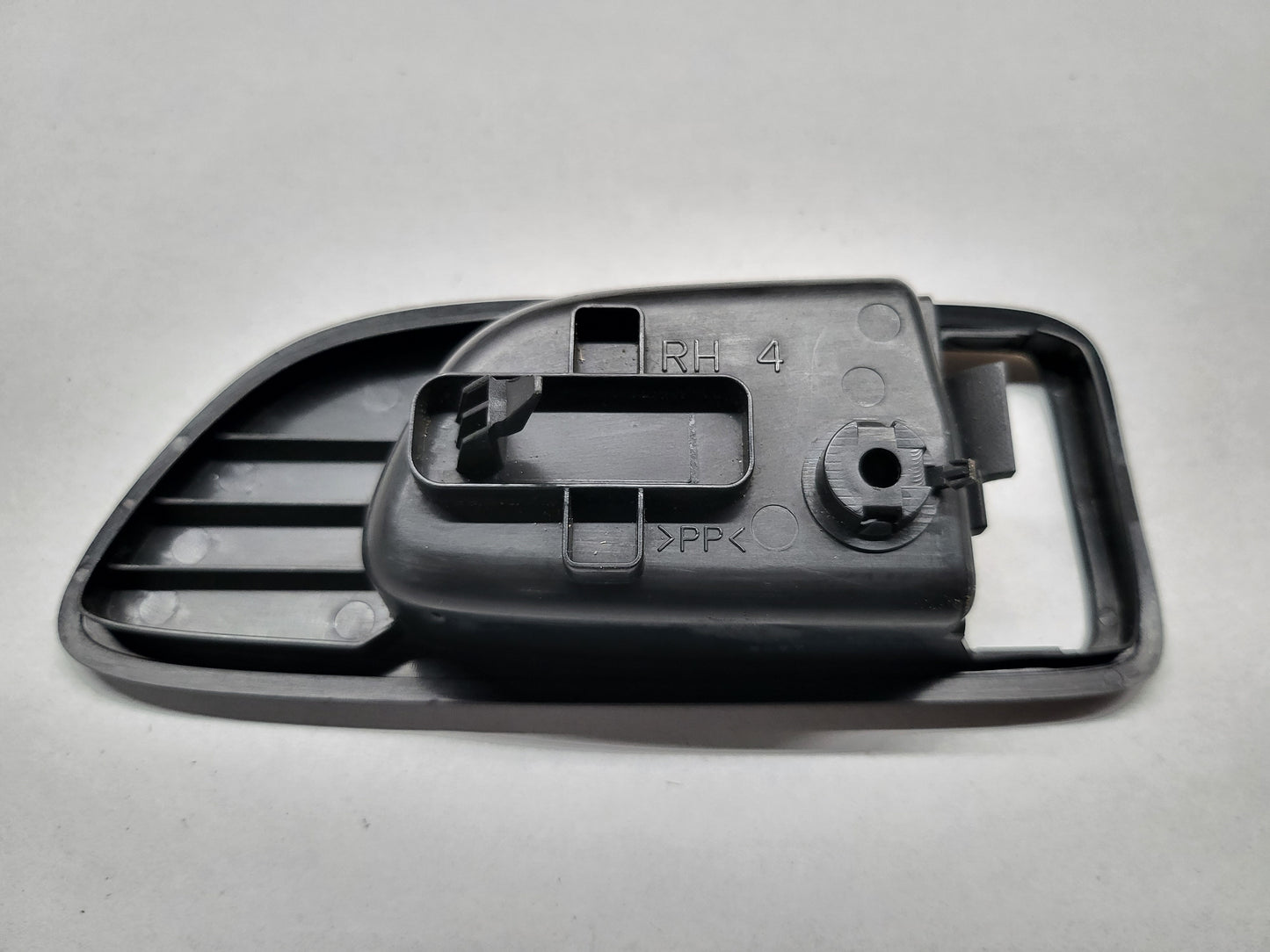 OEM door handle bezel trim passenger rear RH4DH6 Mazda Speed Mazdaspeed 6 MS6 2006 2007 S1B1DH6R